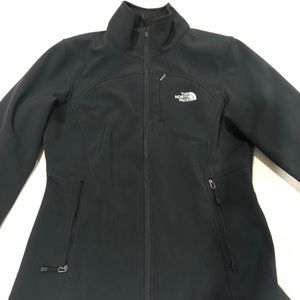 Women’s Black Apex Medium (M) North Face jacket